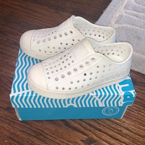 Boys Native sneakers